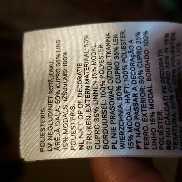 H&M White Embroidered Top - Picture 9 of 11